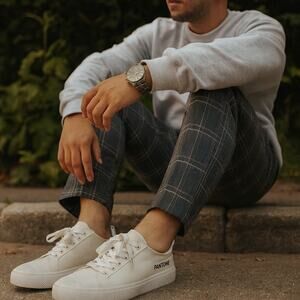 Cariuma OCA Low Pantone Snow White Canvas Sneakers Women 10 / Men 8.5